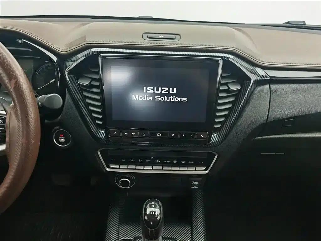 D-MAX 2021 1.9T Automatic 4WD Diesel Global Edition RZ4E — миниатюра 12