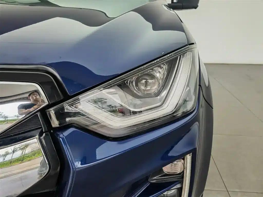 D-MAX 2021 1.9T Automatic 4WD Diesel Global Edition RZ4E — миниатюра 7