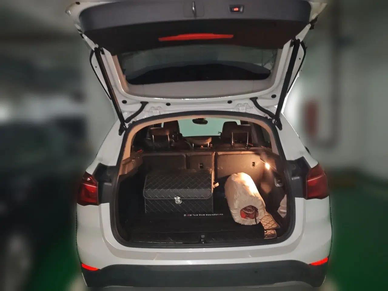 BMW X1 2018 sDrive18Li Luxury Model — миниатюра 19