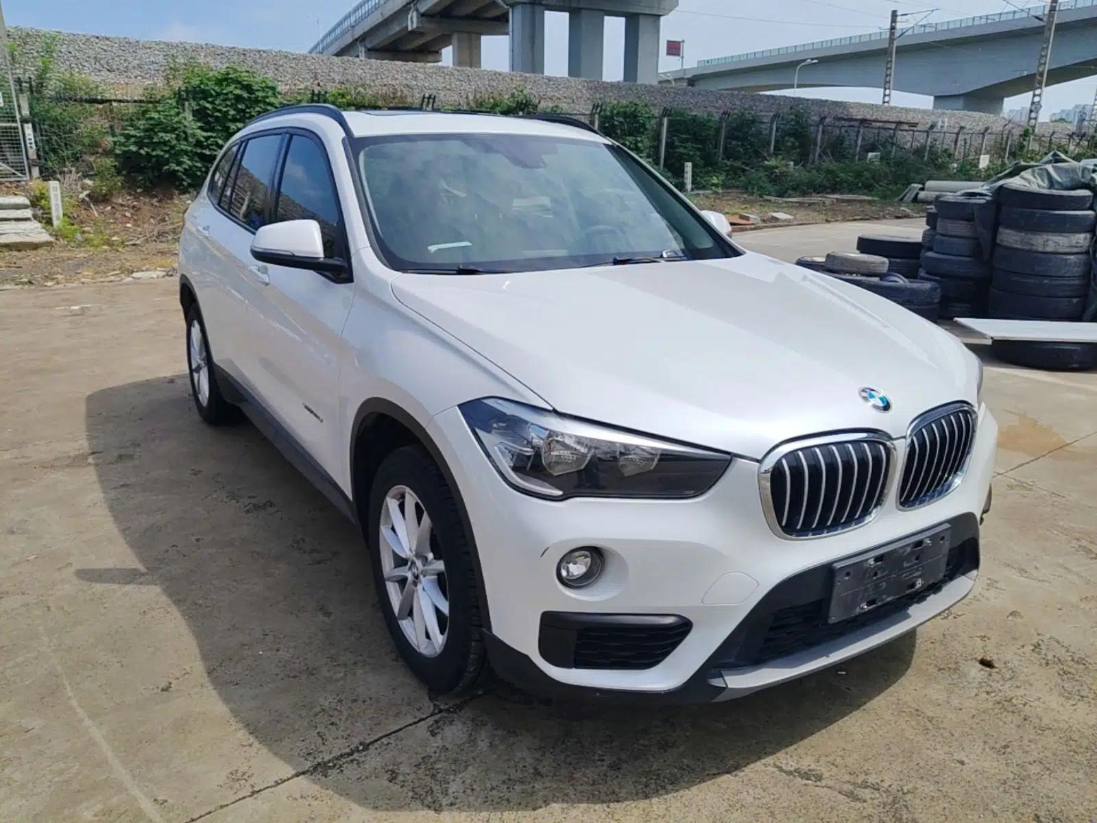 BMW X1 2016 sDrive18Li Fashion Model — миниатюра 12