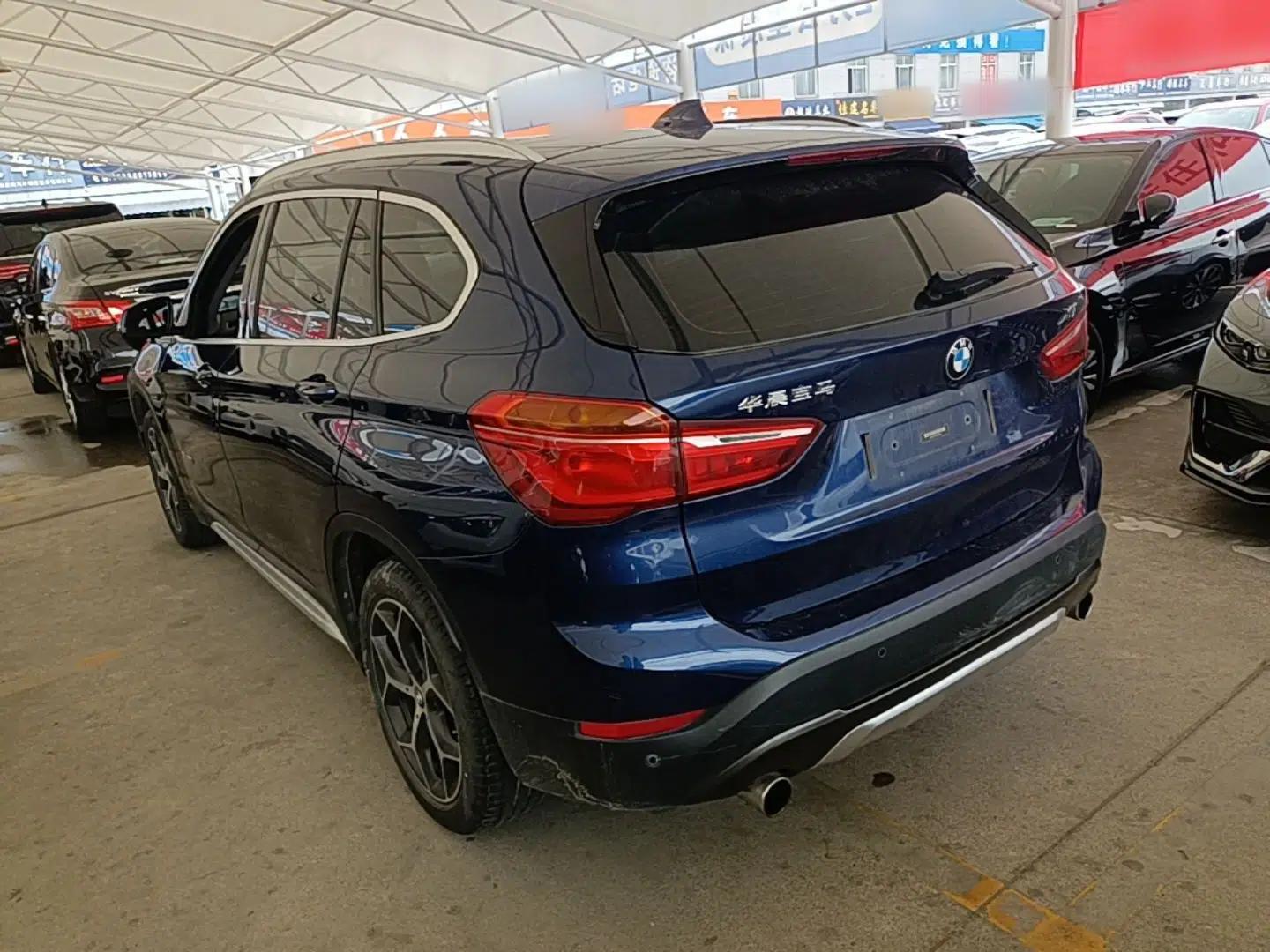 BMW X1 2018 sDrive18Li Luxury Model — миниатюра 4