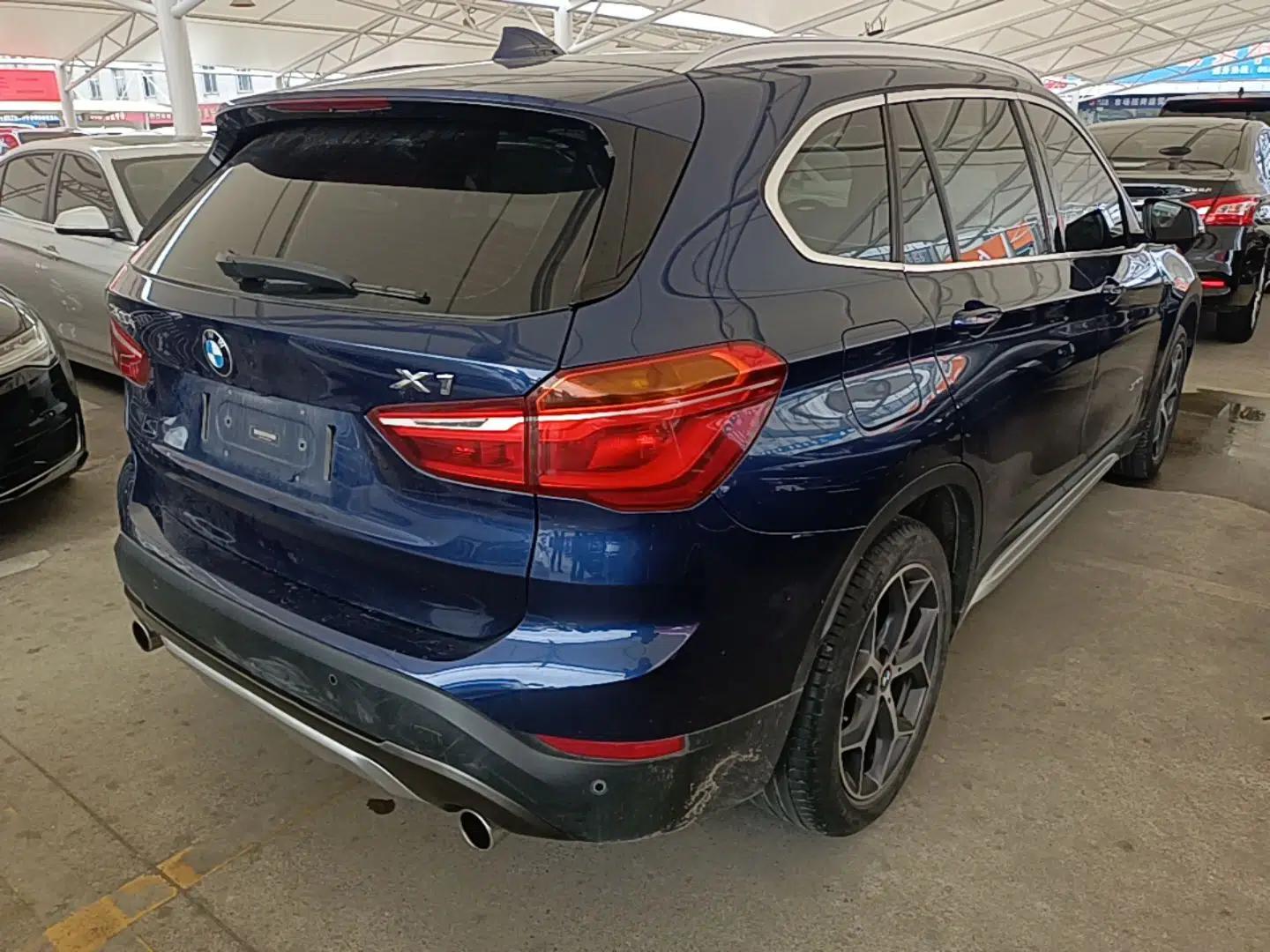 BMW X1 2018 sDrive18Li Luxury Model — миниатюра 6