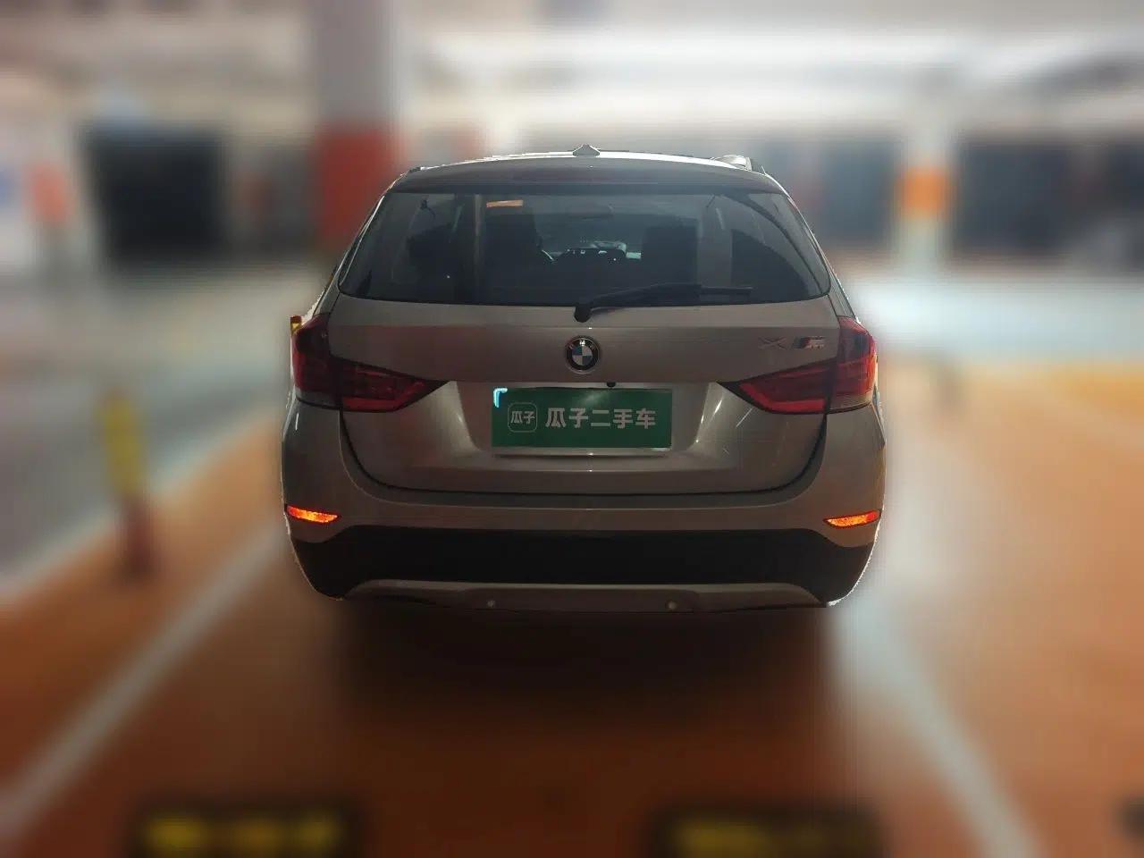 BMW X1 2013 sDrive18i Leading Model — миниатюра 5