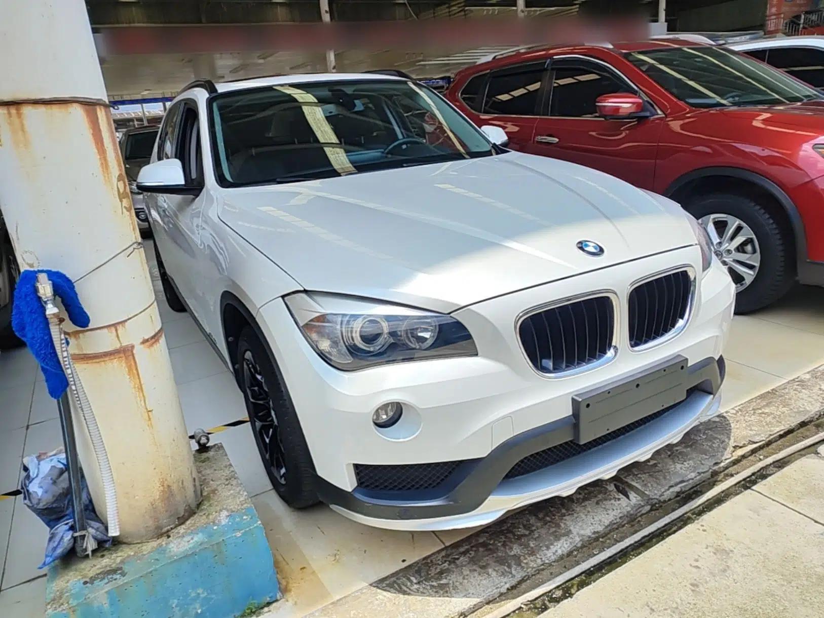 BMW X1 2015 sDrive18i Fashion Upgrade Edition — миниатюра 3