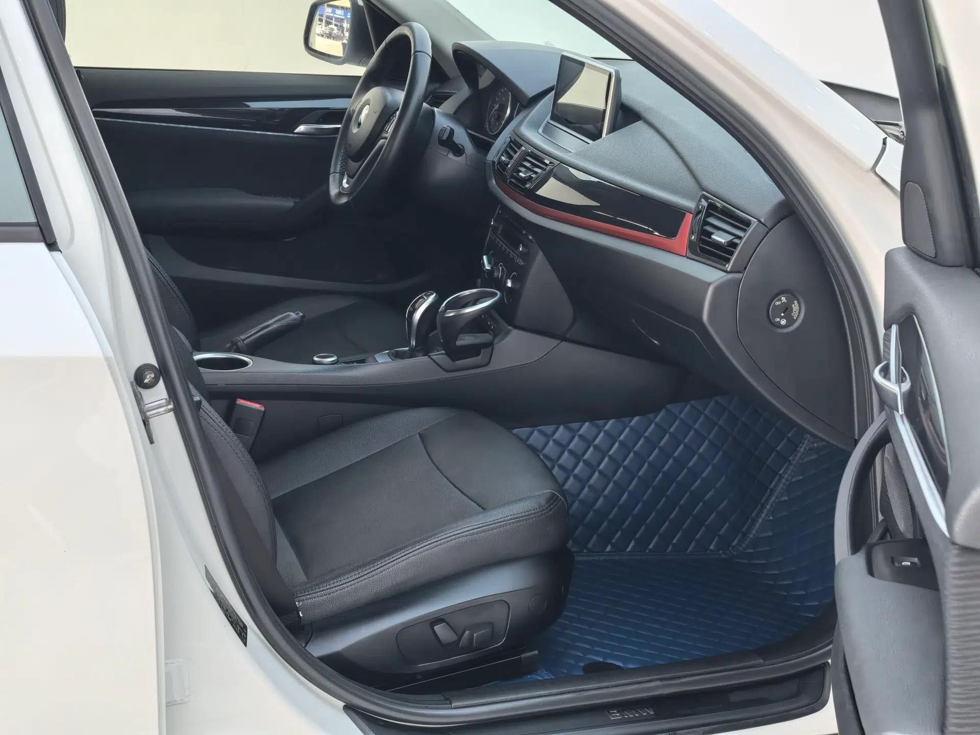 BMW X1 2015 sDrive18i Fashion Upgrade Edition — миниатюра 36