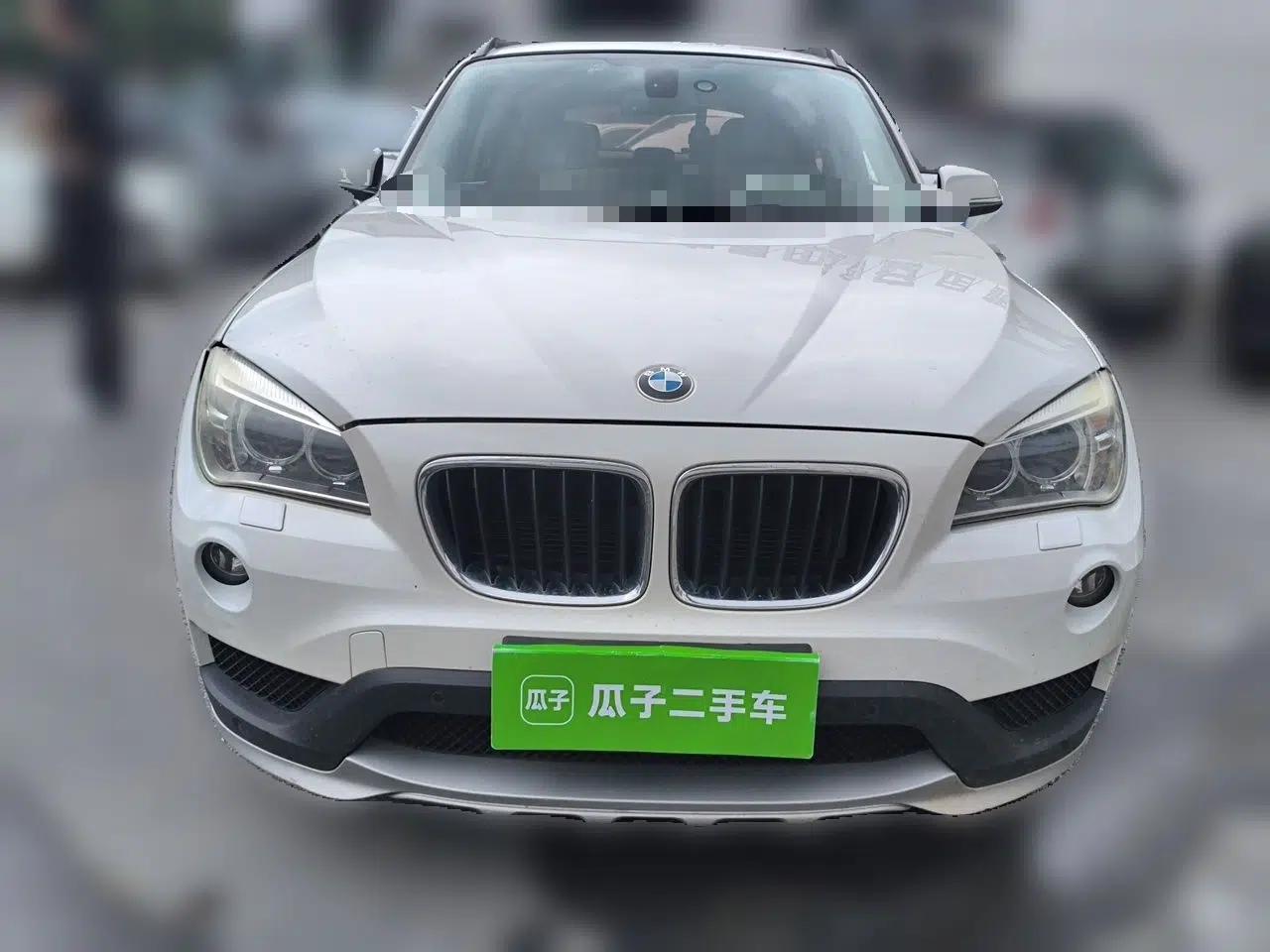 BMW X1 2015 sDrive18i Leading Edition — миниатюра 2