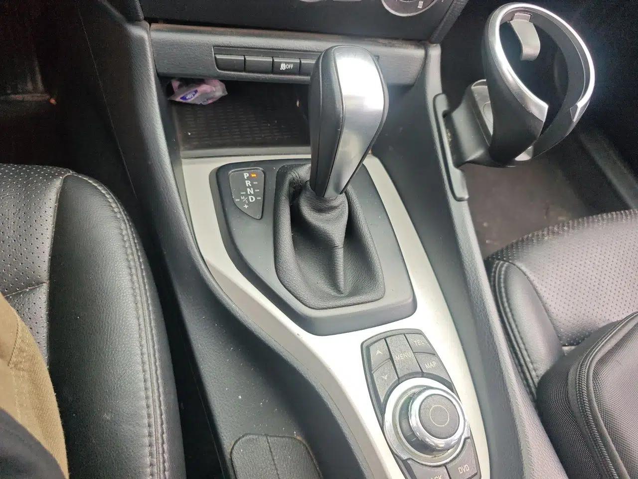 BMW X1 2013 sDrive18i Fashion Model — миниатюра 14