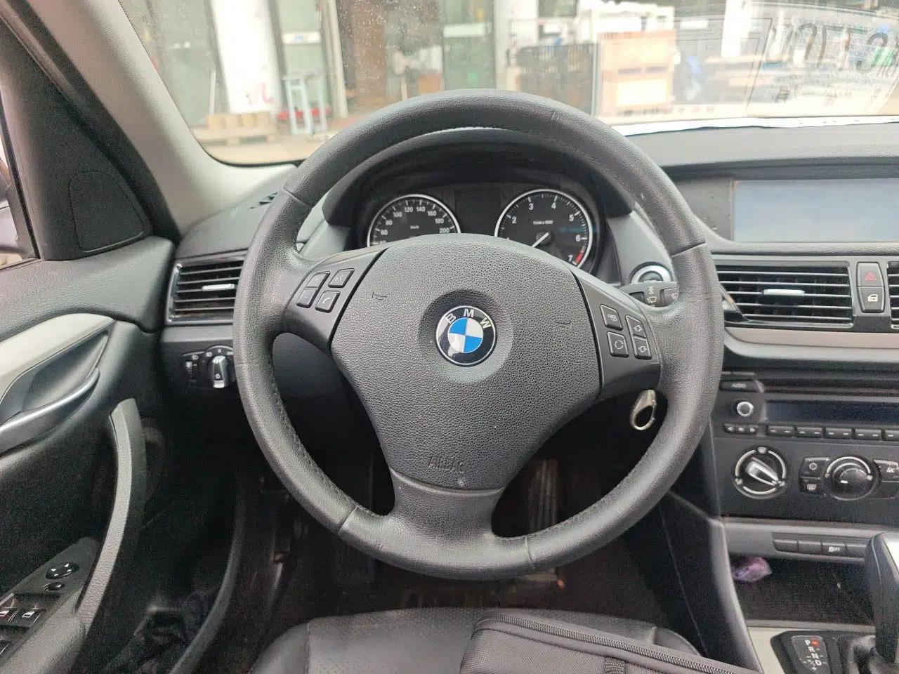 BMW X1 2013 sDrive18i Fashion Model — миниатюра 10