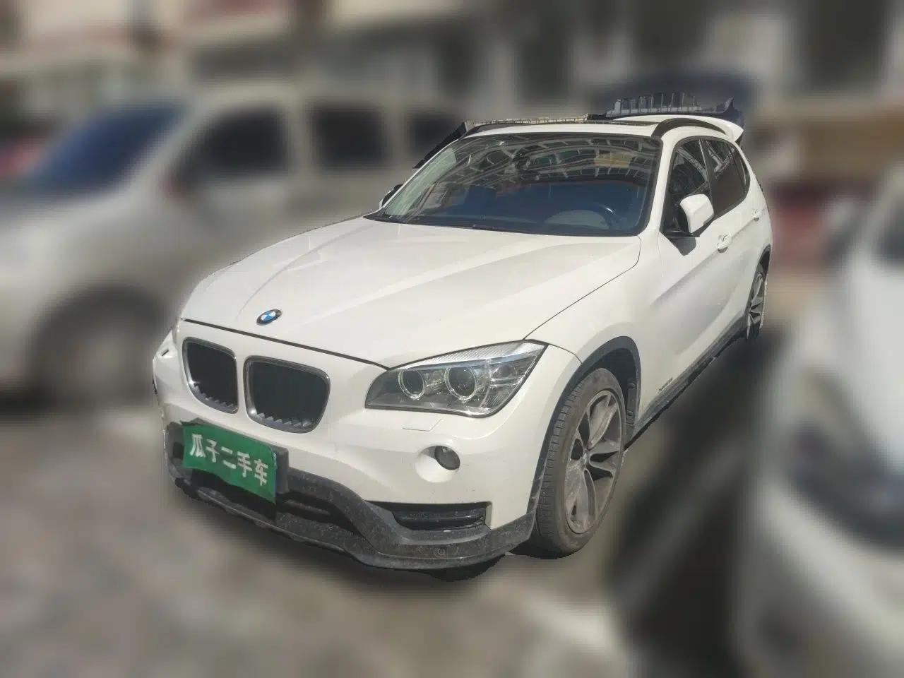 BMW X1 2014 xDrive20i Sports Design Package — миниатюра 1