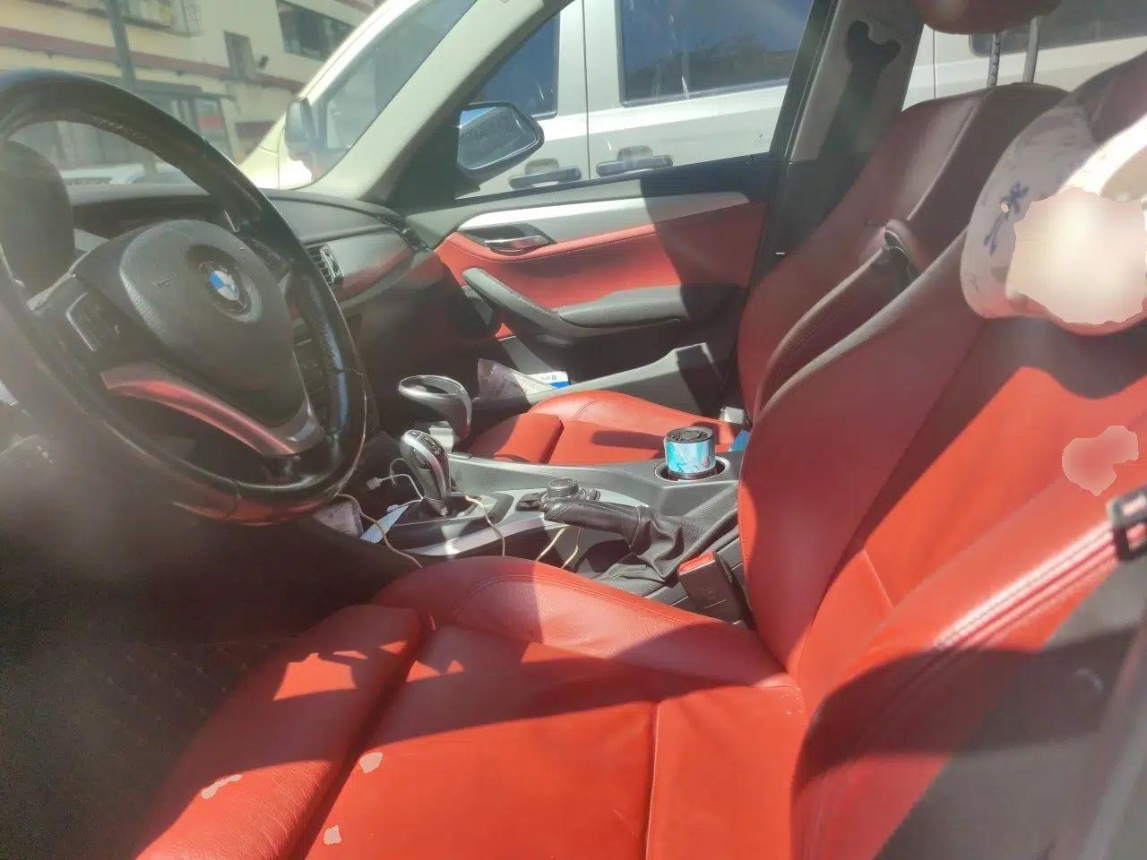 BMW X1 2014 xDrive20i Sports Design Package — миниатюра 15