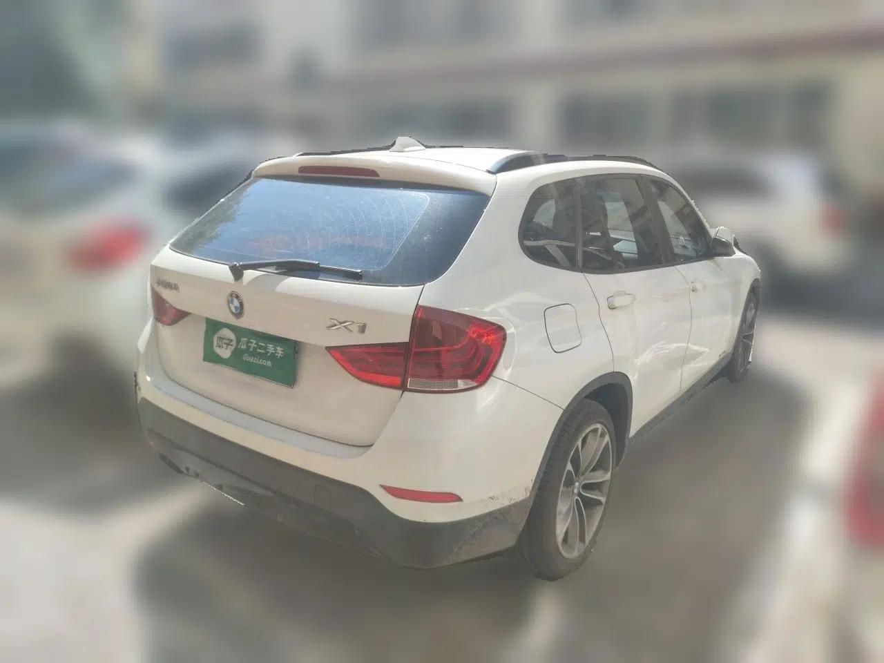 BMW X1 2014 xDrive20i Sports Design Package — миниатюра 6