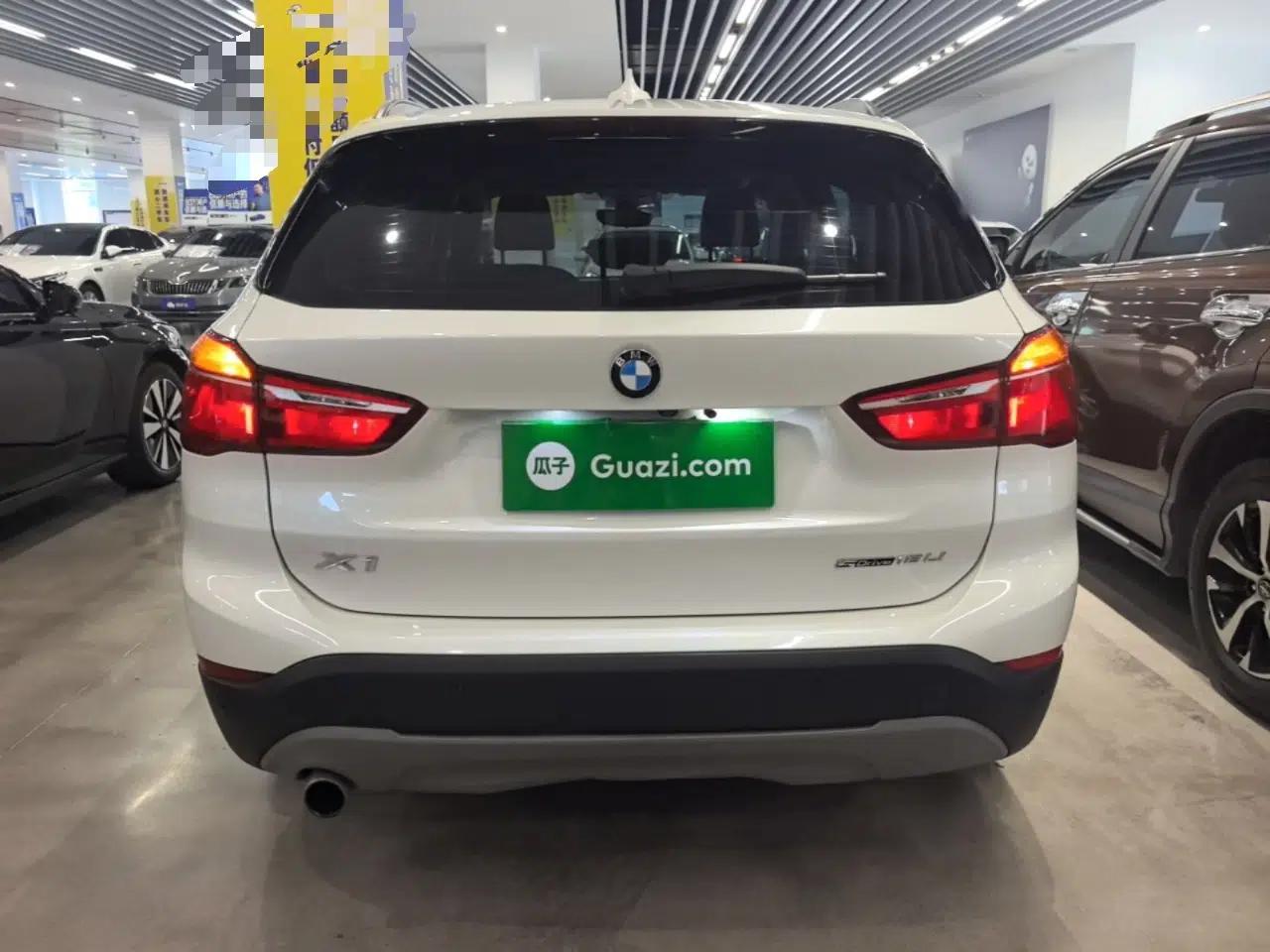 BMW X1 2019 sDrive18Li Fashion Model — миниатюра 5
