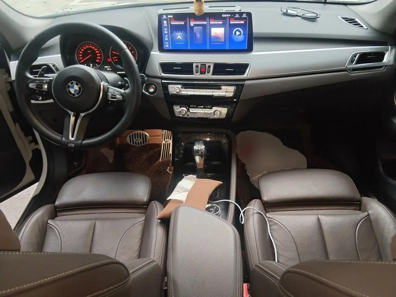BMW X1 New Energy 2018 xDrive25Le Luxury Model — миниатюра 9