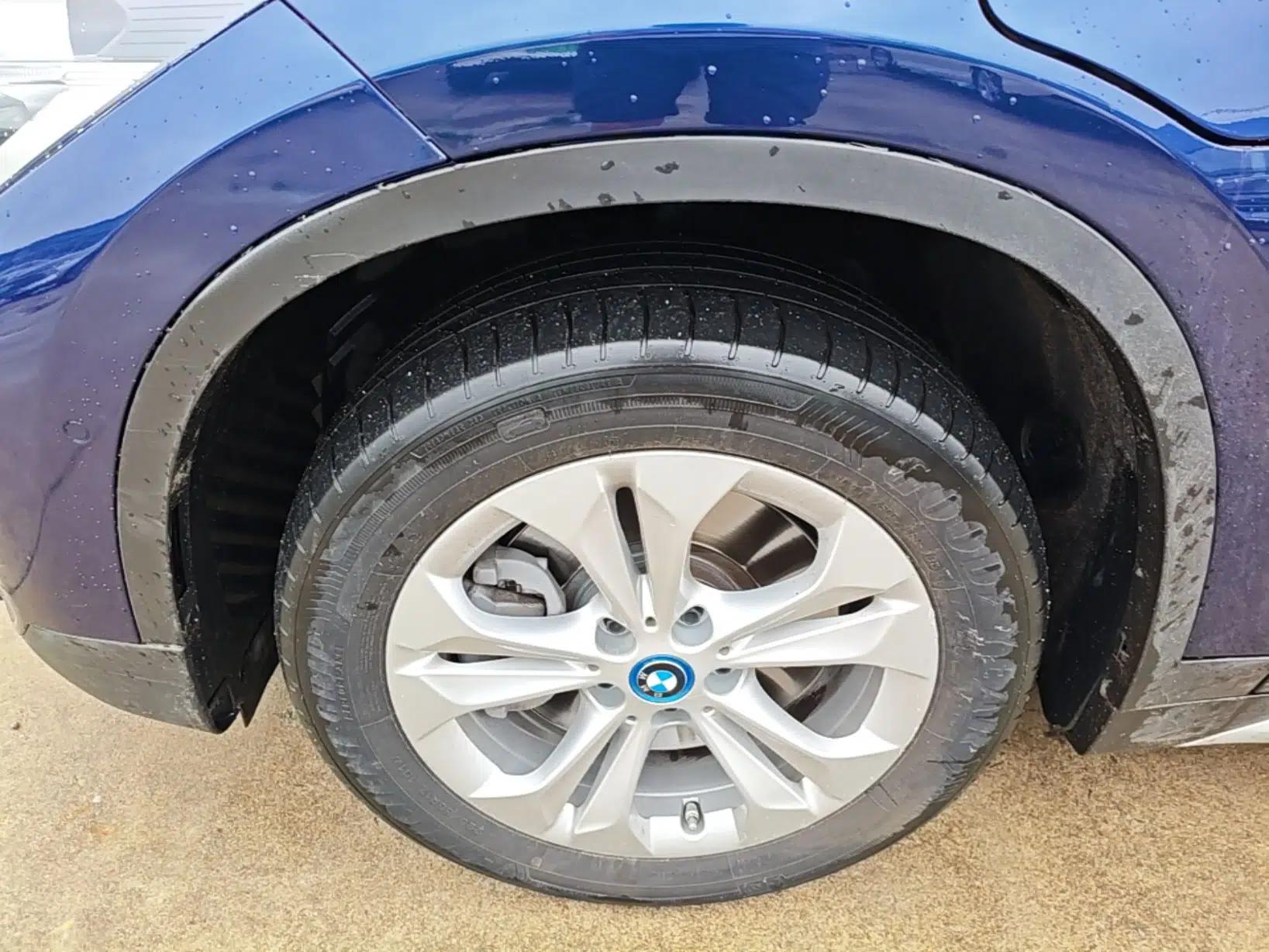 BMW X1 New Energy 2019 xDrive25Le Mileage Upgrade Version — миниатюра 10