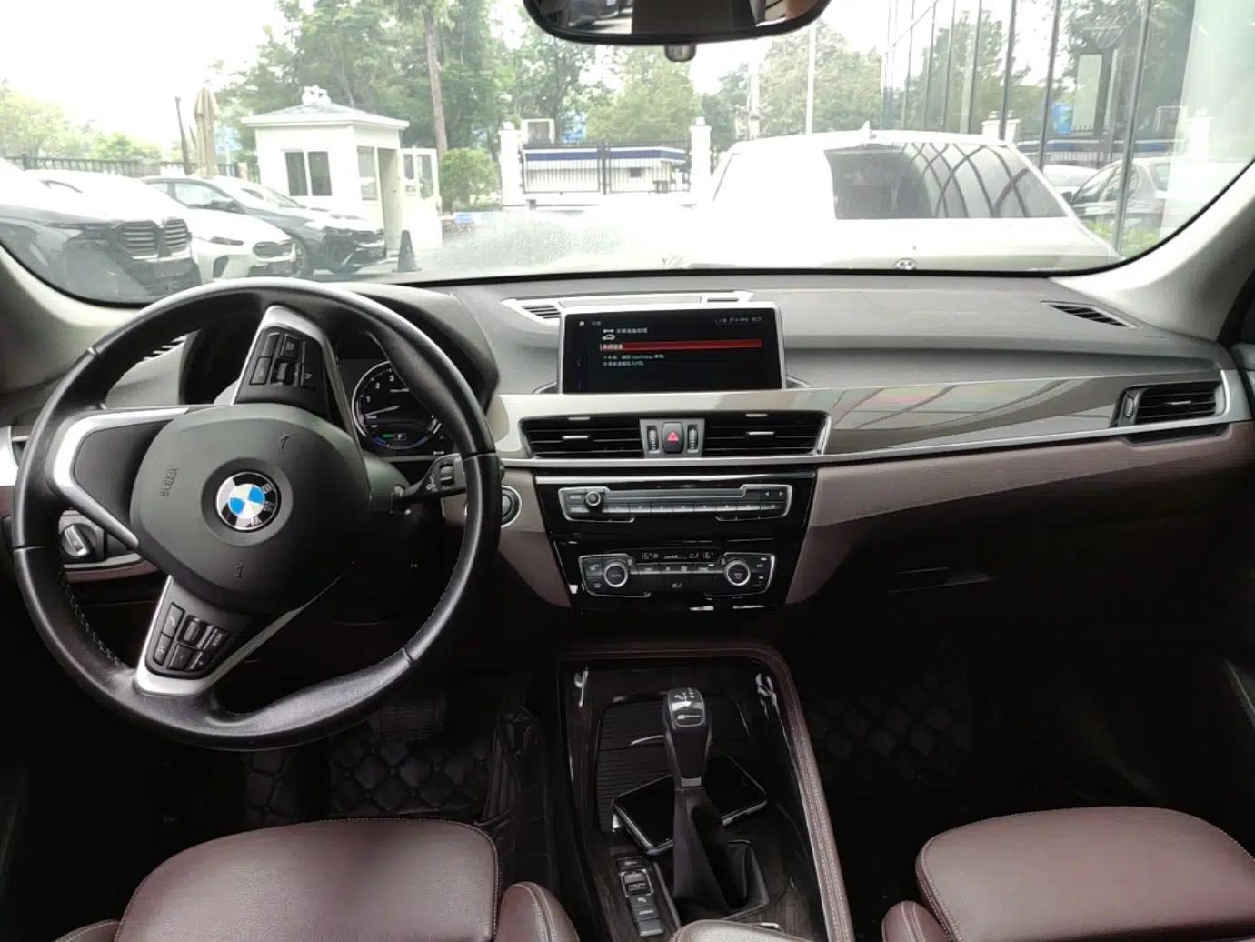 BMW X1 New Energy 2019 xDrive25Le Mileage Upgrade Version — миниатюра 18