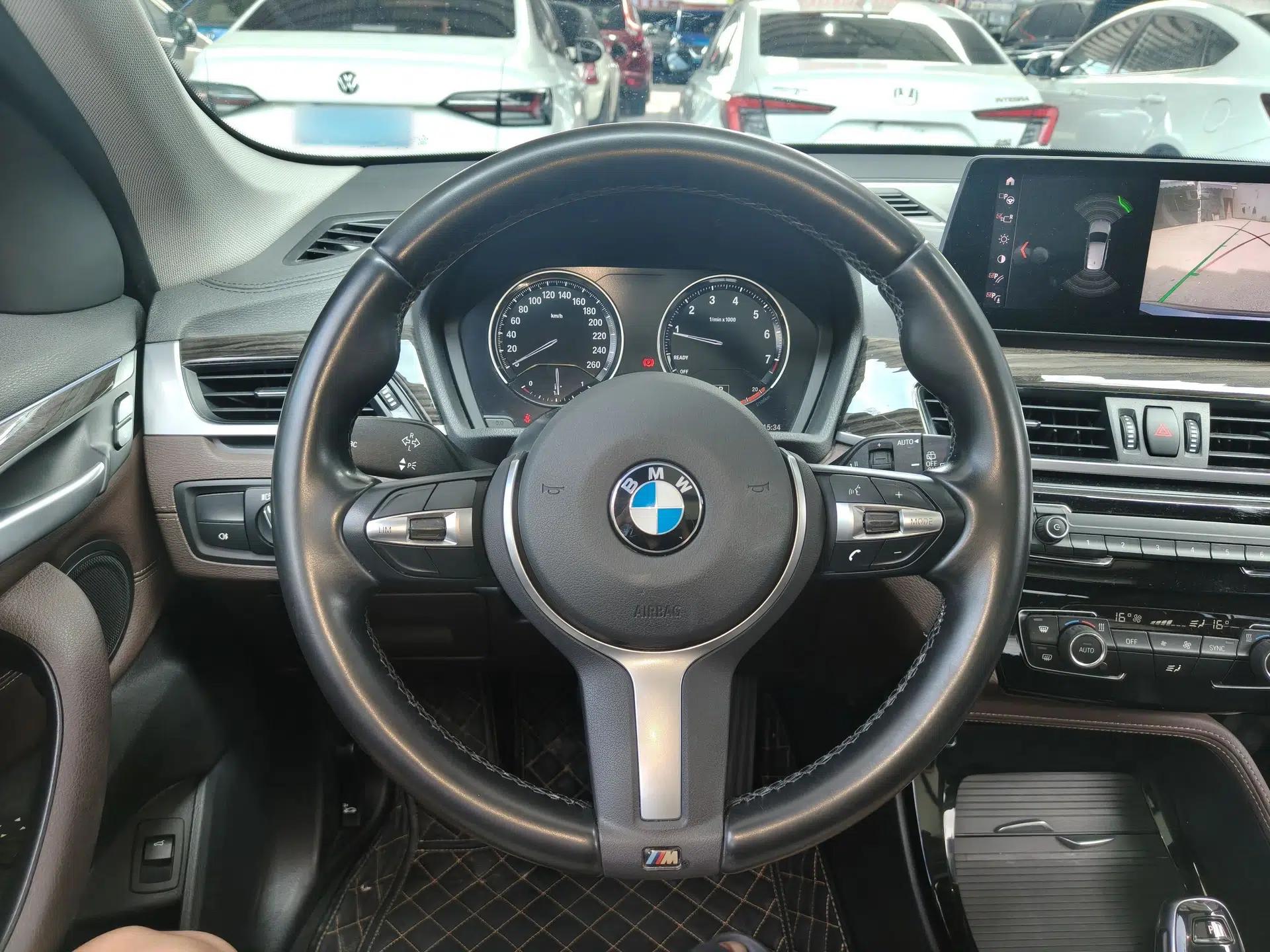 BMW X1 2020 xDrive25Li Luxury Edition — миниатюра 13