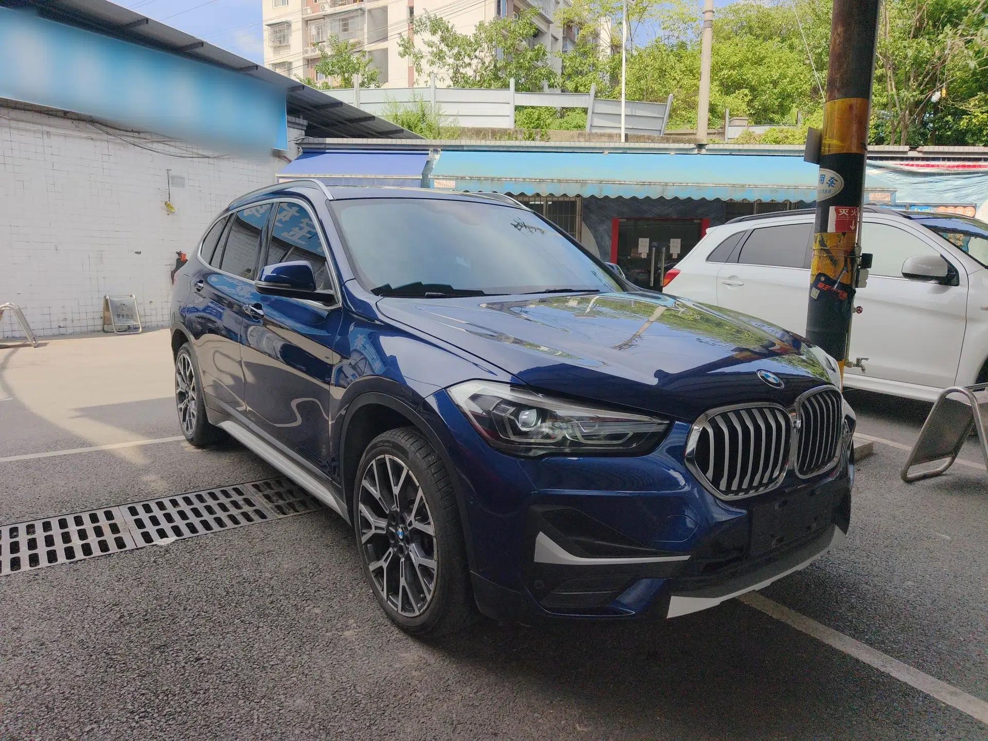 BMW X1 2020 xDrive25Li Luxury Edition — миниатюра 3
