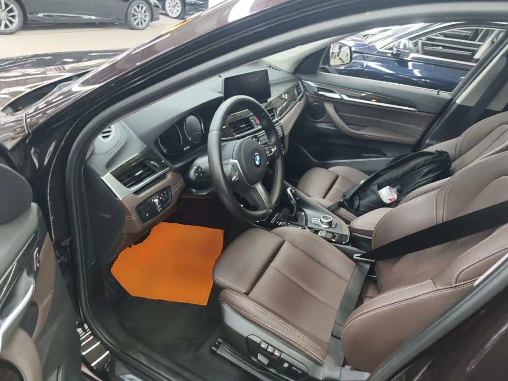 BMW X1 2020 xDrive25Li Luxury Edition — миниатюра 18