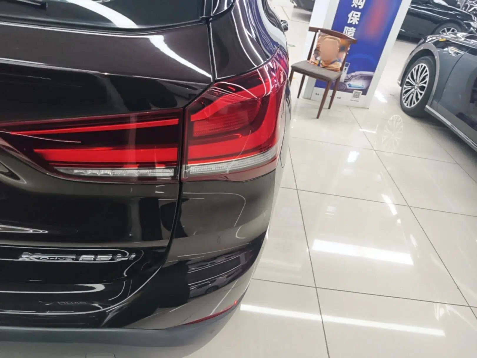 BMW X1 2020 xDrive25Li Luxury Edition — миниатюра 9