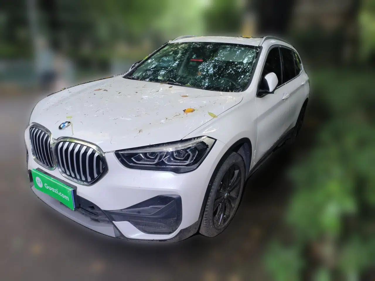 BMW X1 2021 sDrive20Li Fashion Model — миниатюра 1