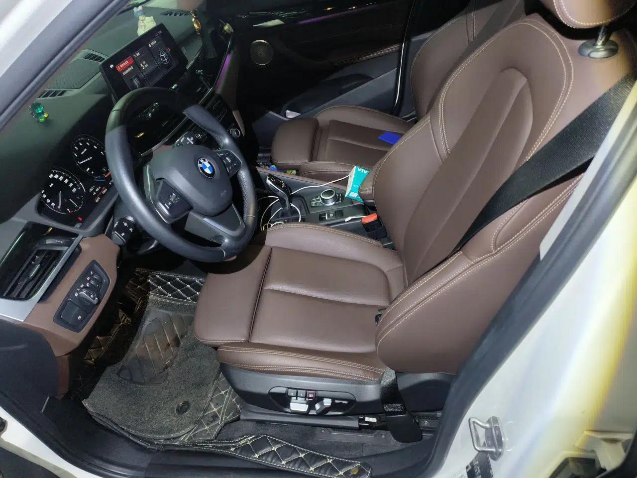 BMW X1 2021 sDrive20Li Fashion Model — миниатюра 15