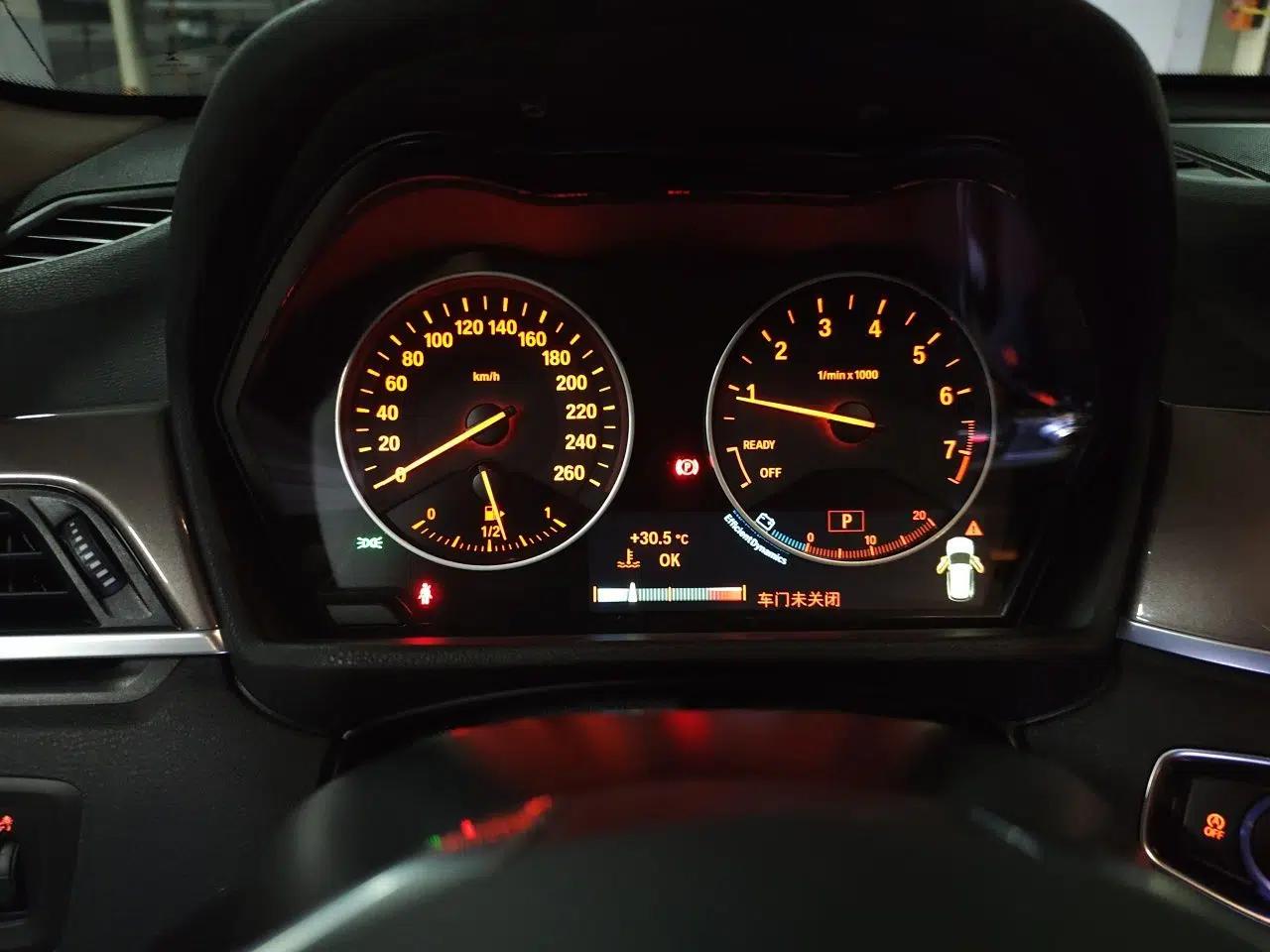 BMW X1 2018 xDrive20Li Luxury Model — миниатюра 11