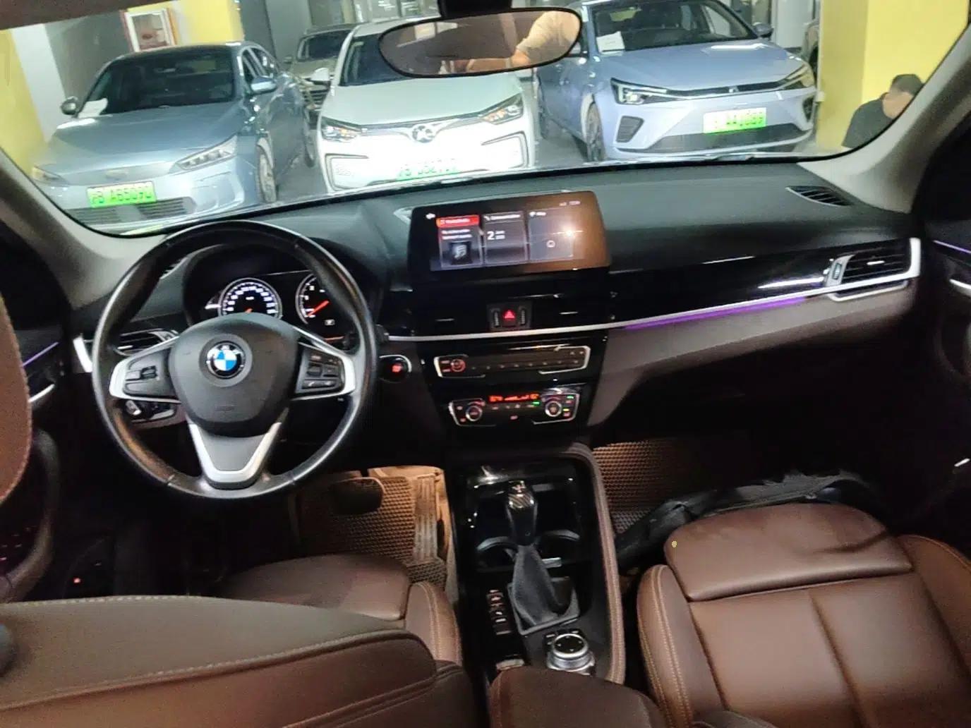 BMW X1 New Energy 2020 xDrive30Le Premium Edition — миниатюра 12