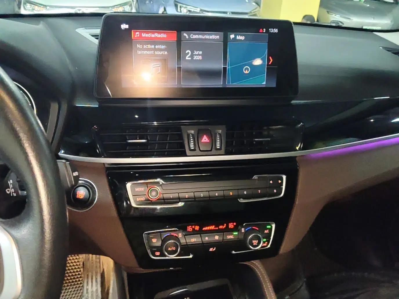 BMW X1 New Energy 2020 xDrive30Le Premium Edition — миниатюра 15