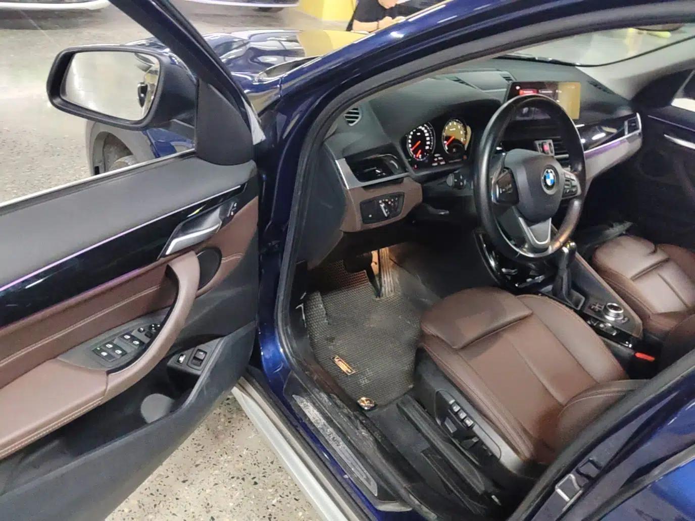 BMW X1 New Energy 2020 xDrive30Le Premium Edition — миниатюра 18