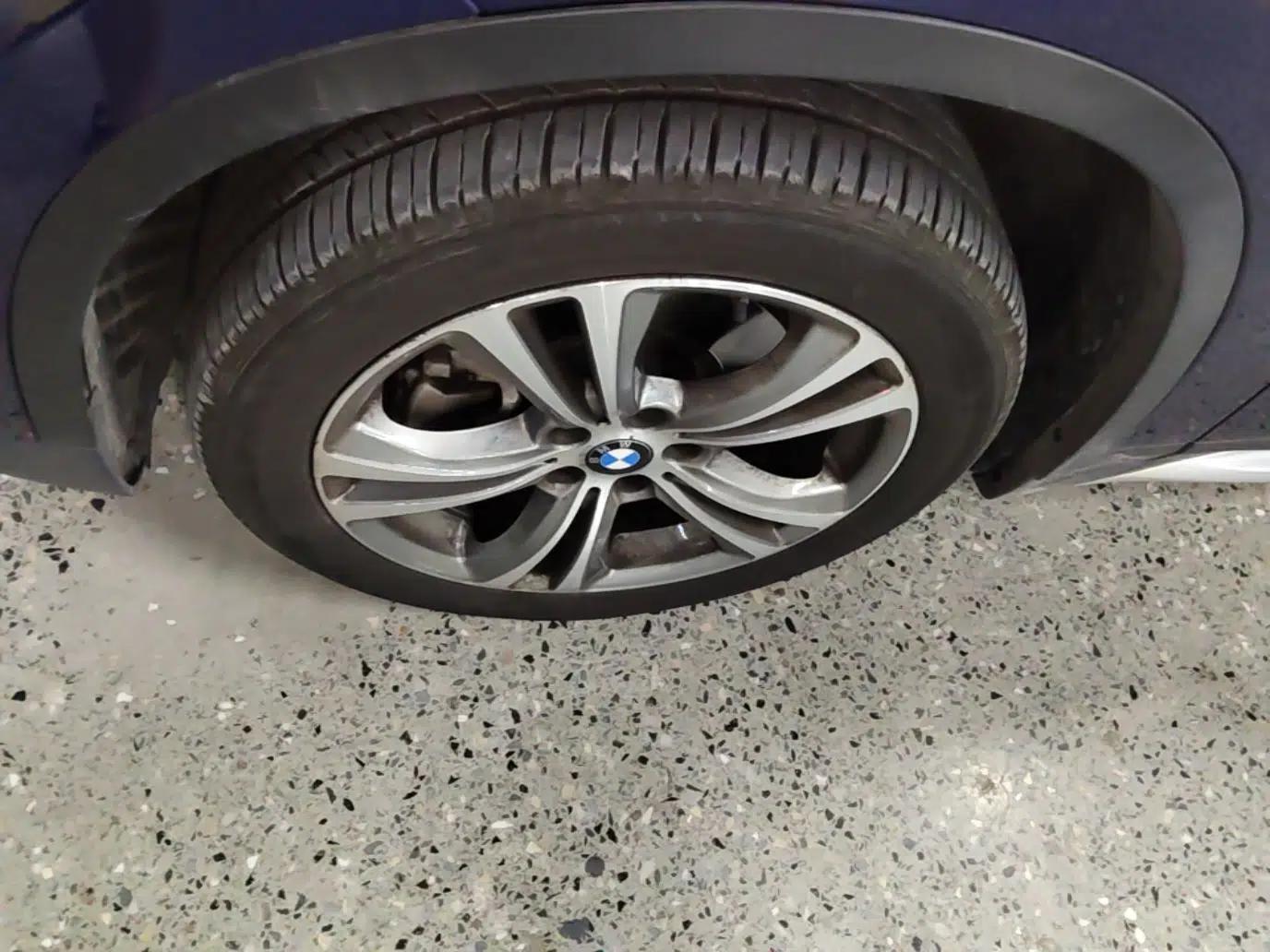 BMW X1 New Energy 2020 xDrive30Le Premium Edition — миниатюра 10