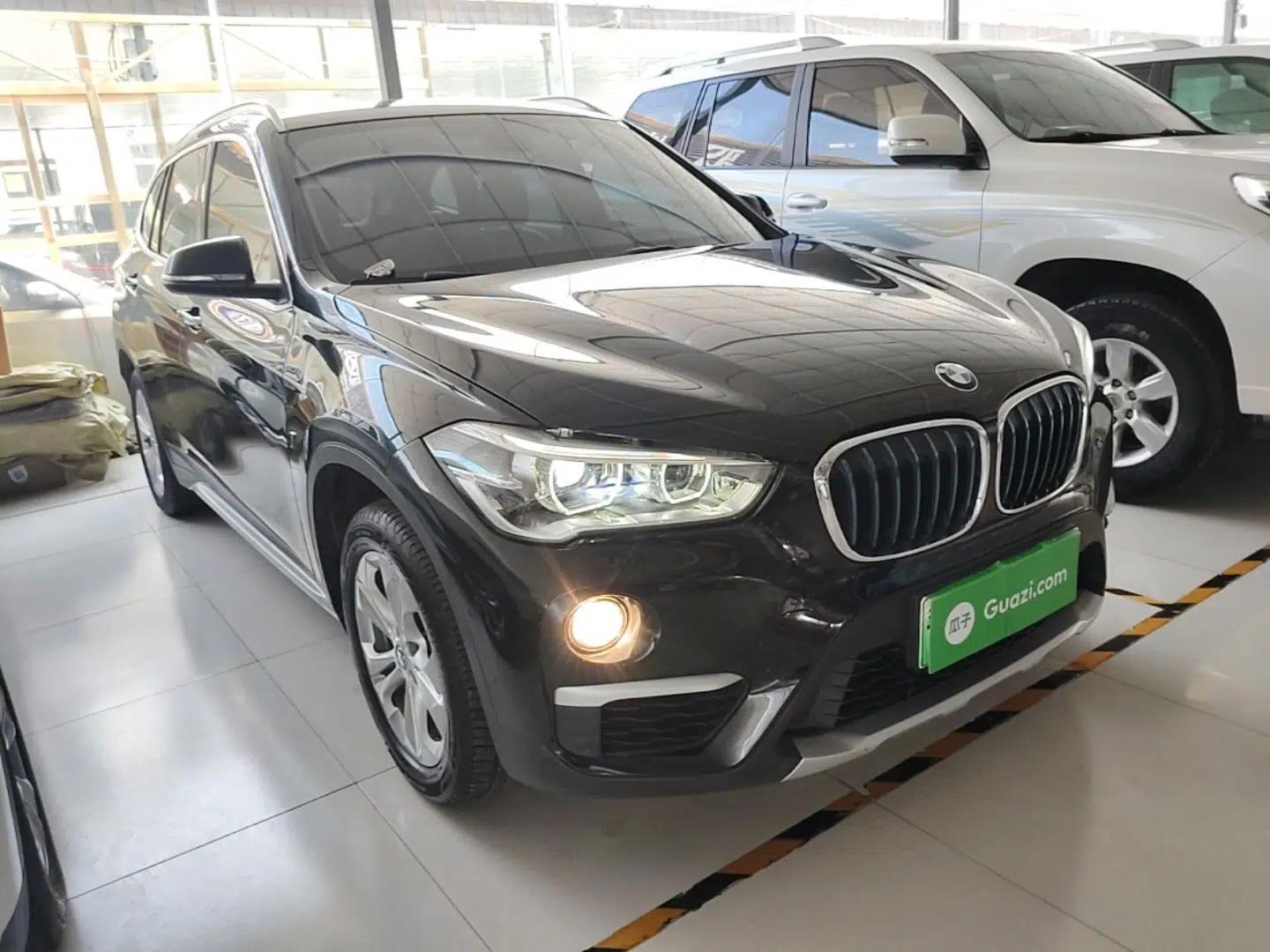 BMW X1 New Energy 2019 xDrive25Le Mileage Upgrade Version — миниатюра 3