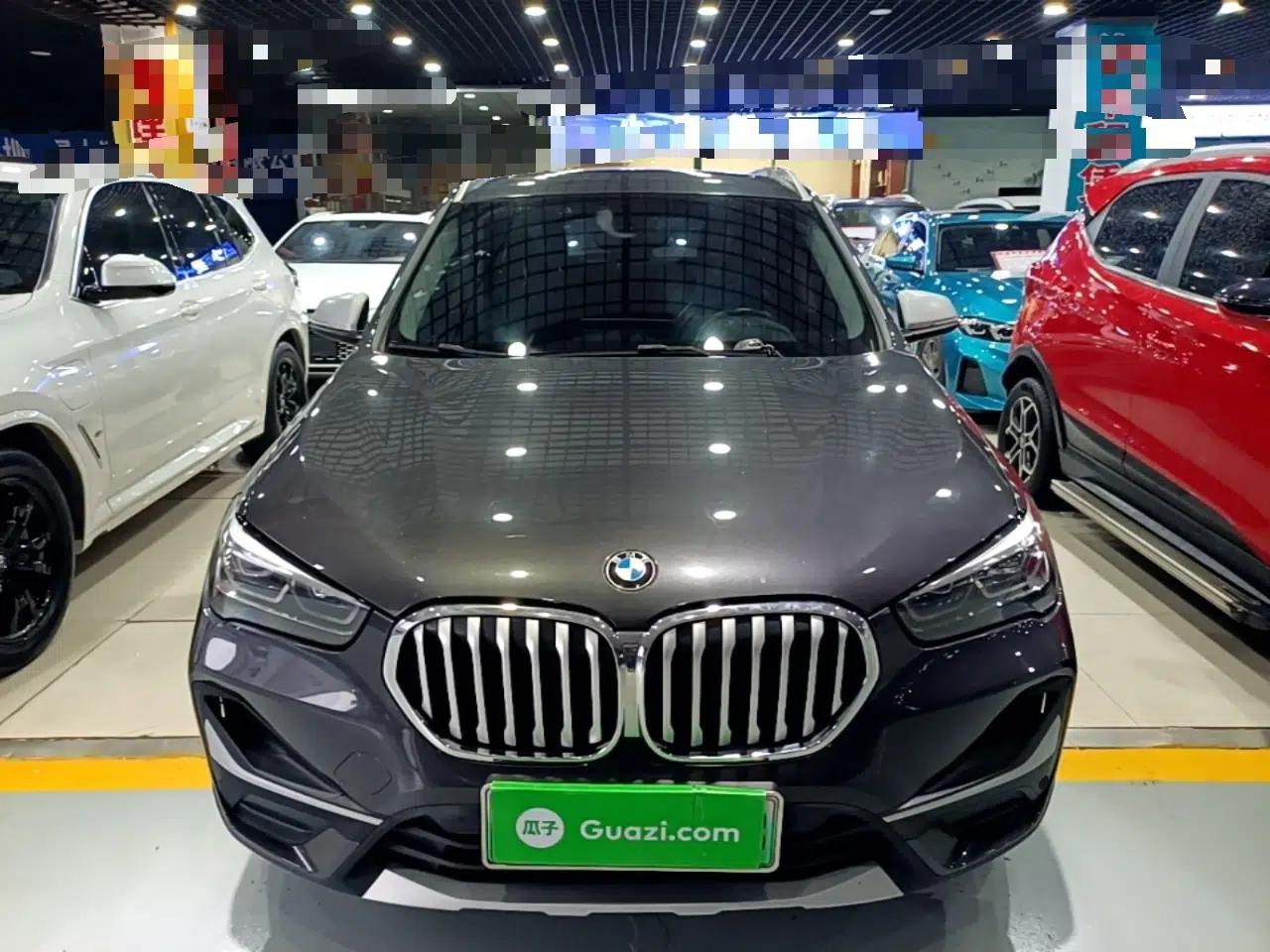 BMW X1 New Energy 2021 xDrive30Le Premium Edition — миниатюра 2