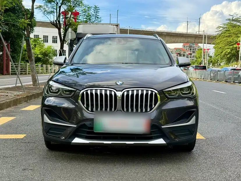 BMW X1 New Energy 2021 xDrive30Le Premium Edition — миниатюра 14