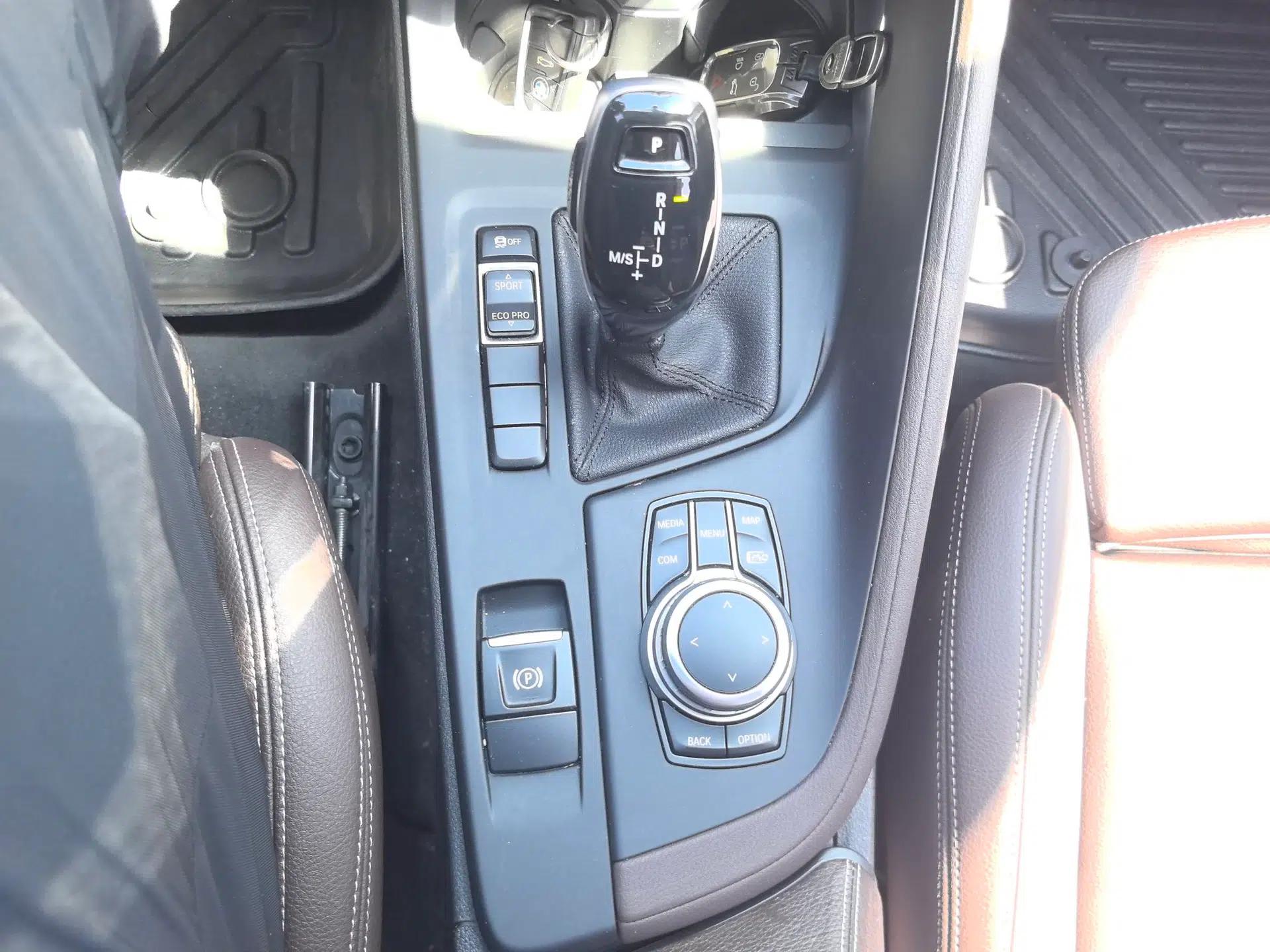 BMW X1 2021 sDrive25Li Leading Model — миниатюра 12
