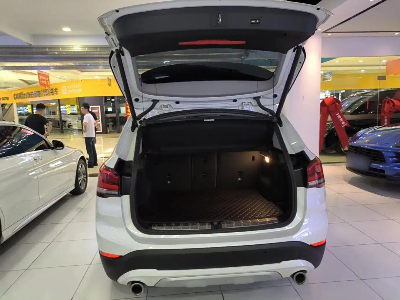 BMW X1 2021 sDrive20Li Premium Edition — миниатюра 22