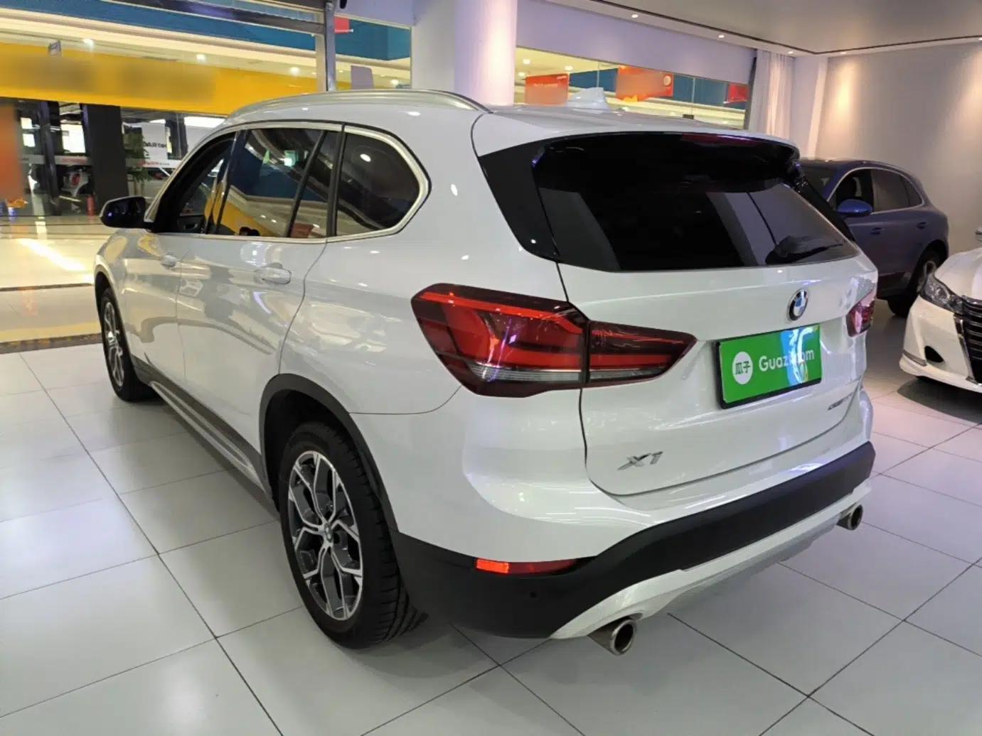 BMW X1 2021 sDrive20Li Premium Edition — миниатюра 4