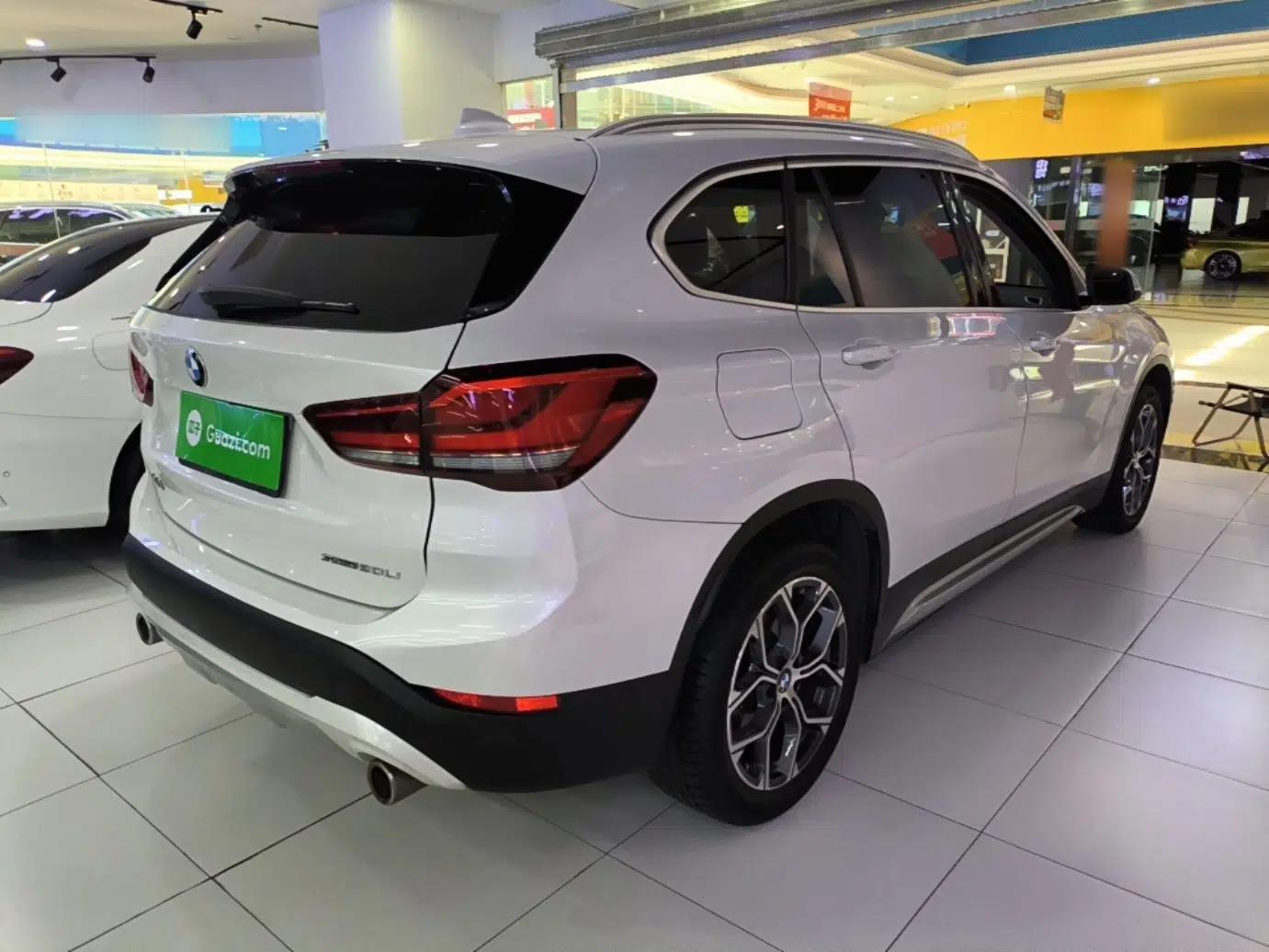 BMW X1 2021 sDrive20Li Premium Edition — миниатюра 6