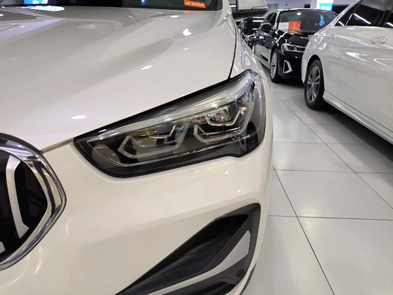 BMW X1 2021 sDrive20Li Premium Edition — миниатюра 8