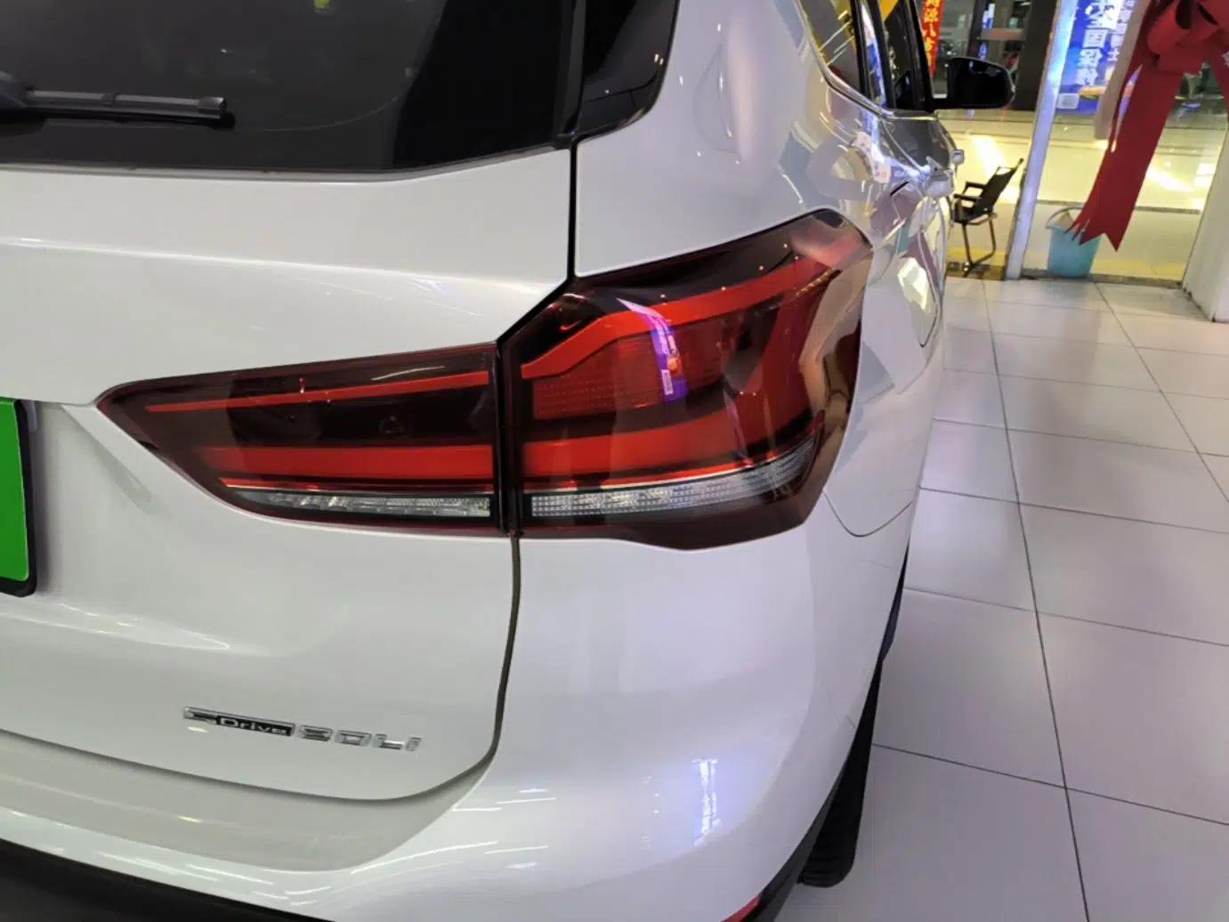 BMW X1 2021 sDrive20Li Premium Edition — миниатюра 9