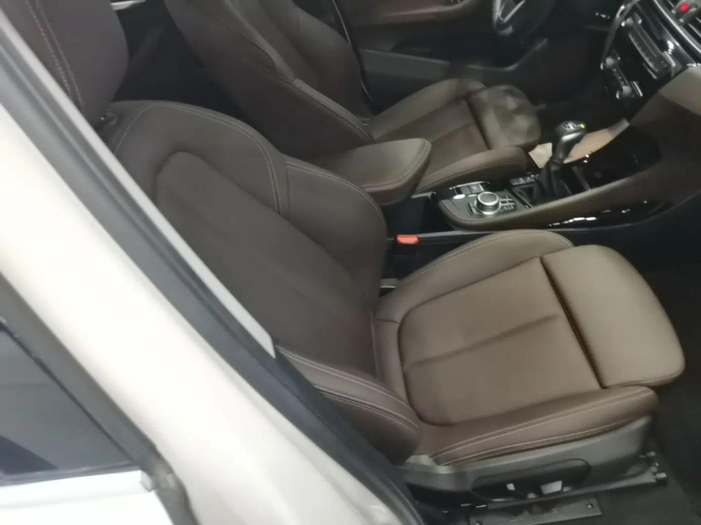 BMW X1 New Energy 2020 xDrive30Le Premium Edition — миниатюра 24
