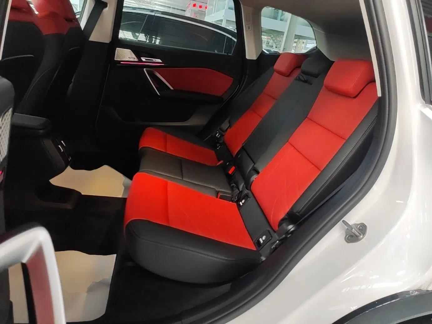 BMW X1 2023 sDrive25Li X Design Package — миниатюра 25