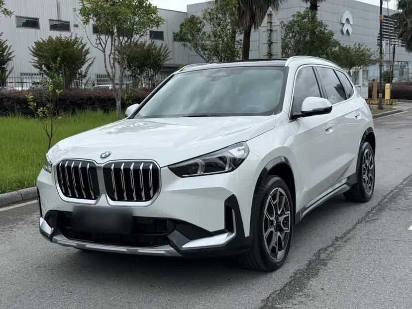BMW X1 2024 sDrive25Li X Design Package — миниатюра 1