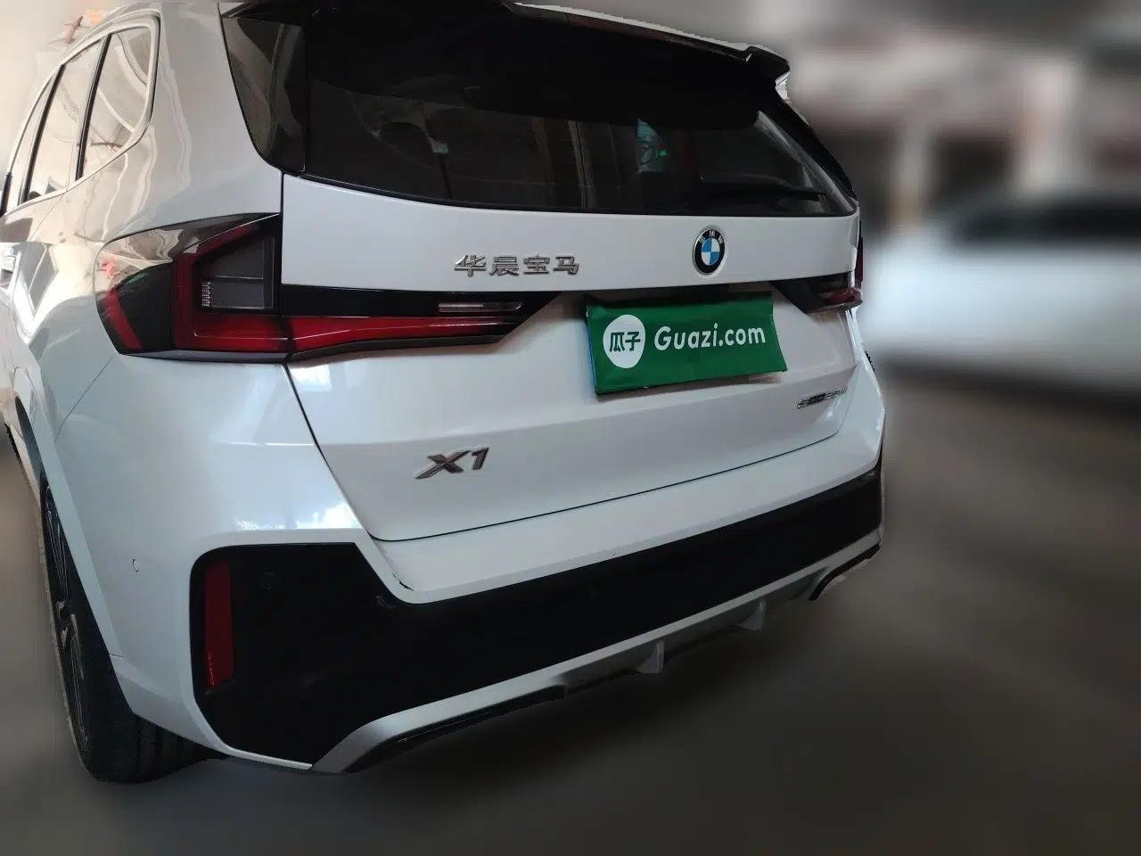 BMW X1 2023 sDrive25Li M Sport Package — миниатюра 5