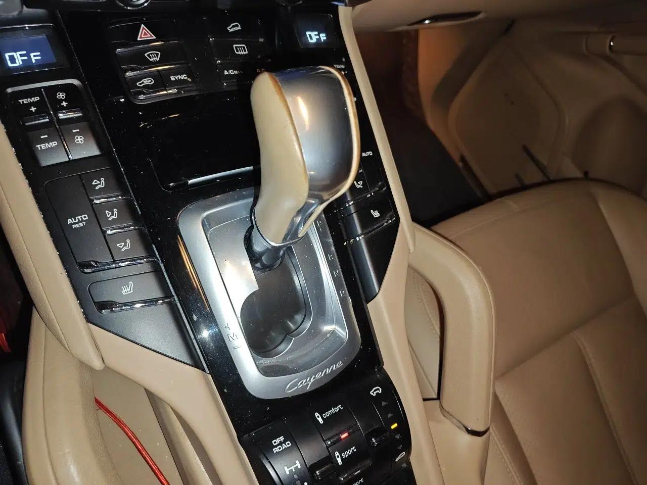 Porsche Cayenne 2015 Cayenne 3.0T — миниатюра 14