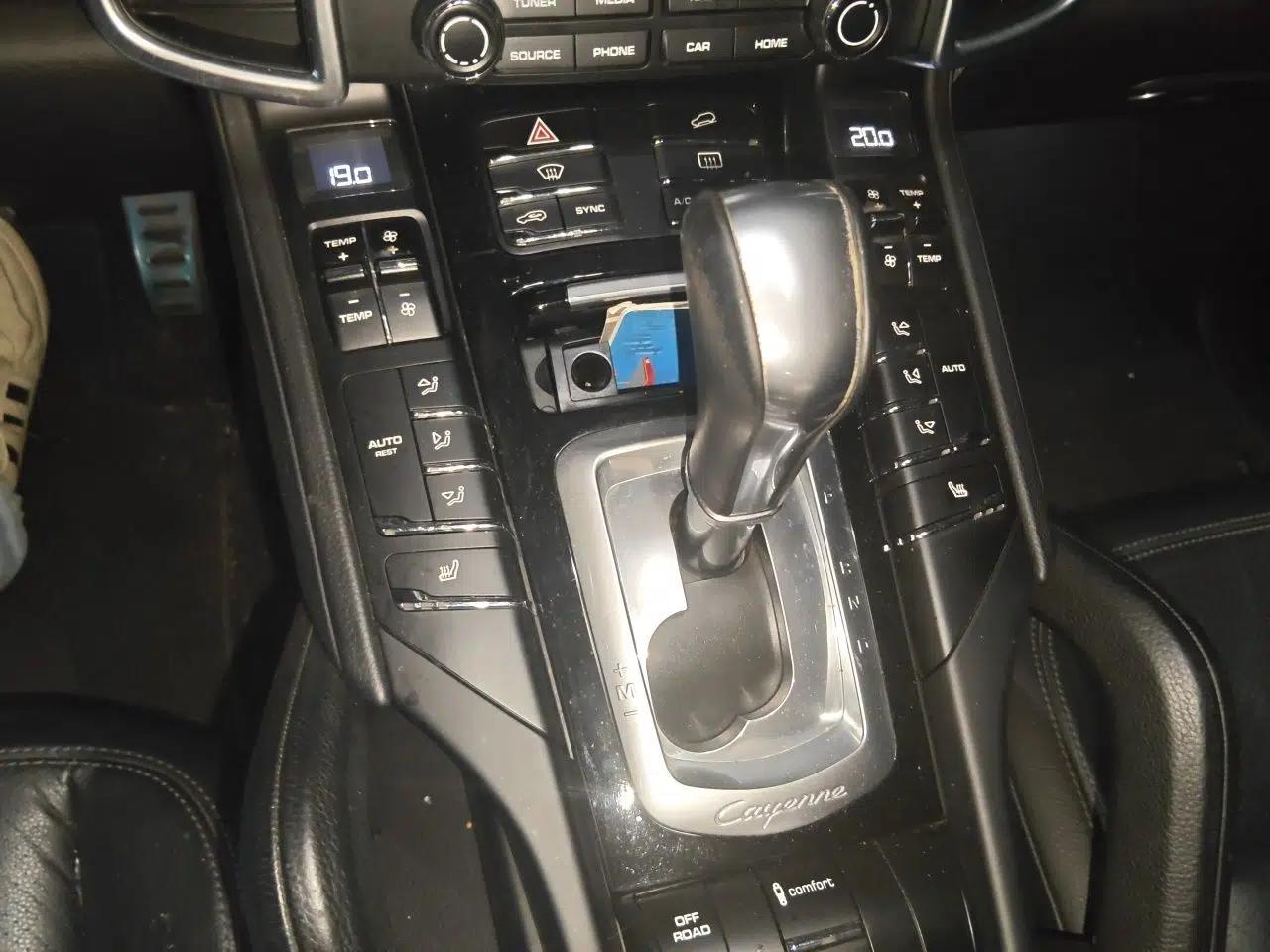 Porsche Cayenne 2016 Cayenne 3.0T — миниатюра 14