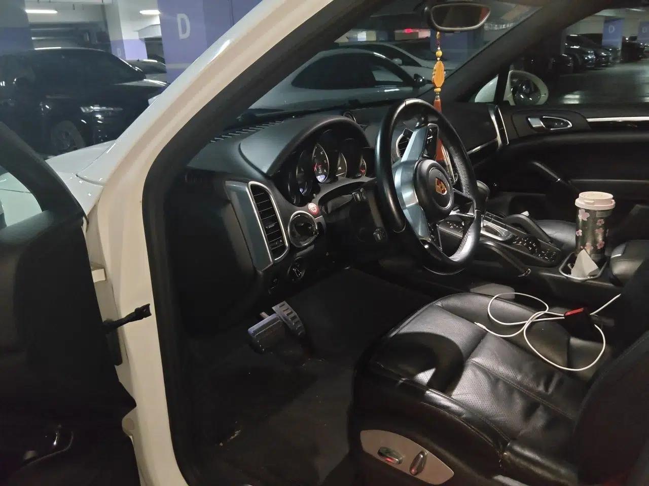 Porsche Cayenne 2016 Cayenne 3.0T — миниатюра 16