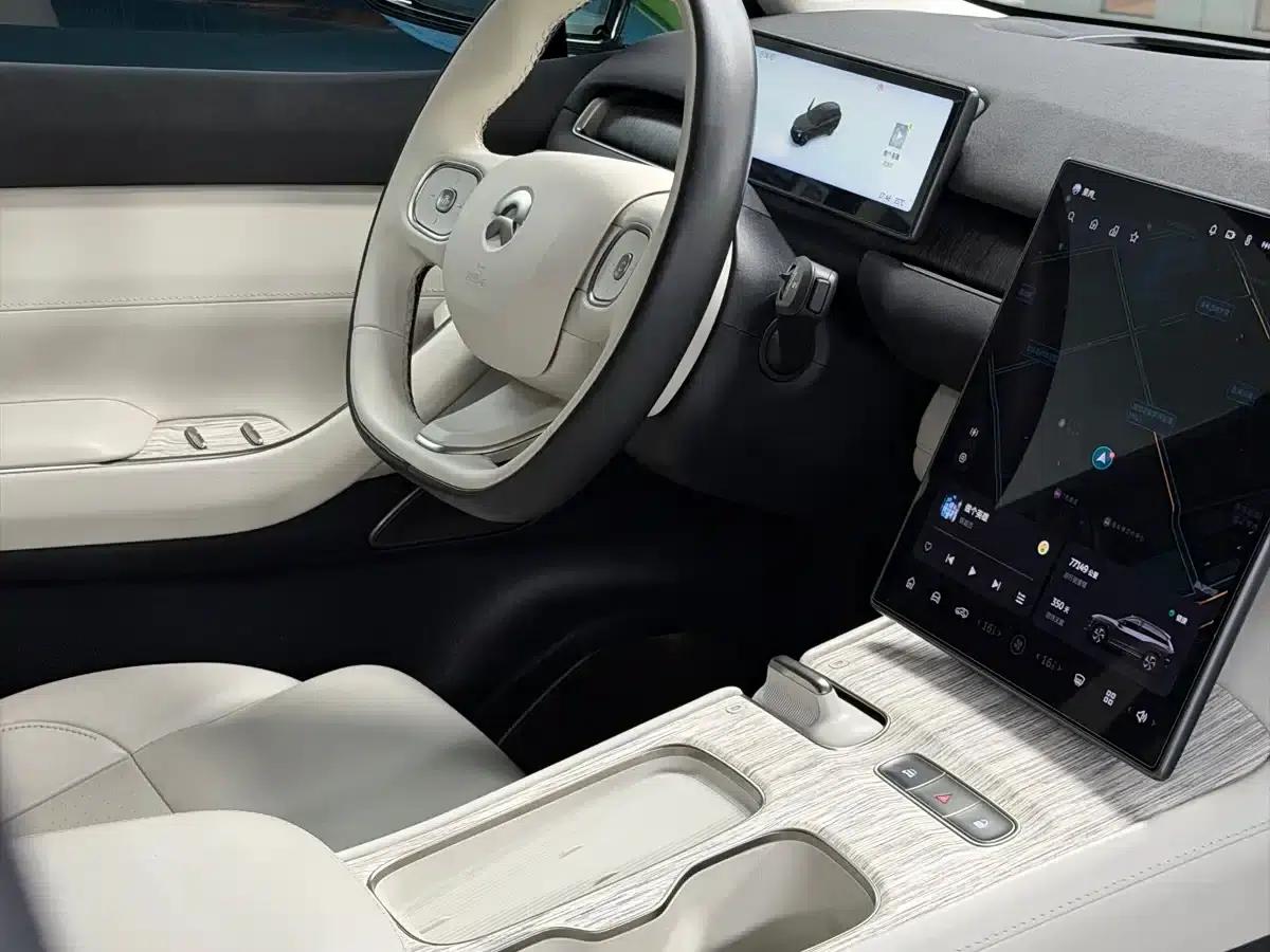 NIO ES7 2022 100kWh First Edition — миниатюра 15