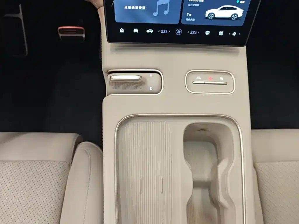 NIO EC7 2023 model 75kWh — миниатюра 14