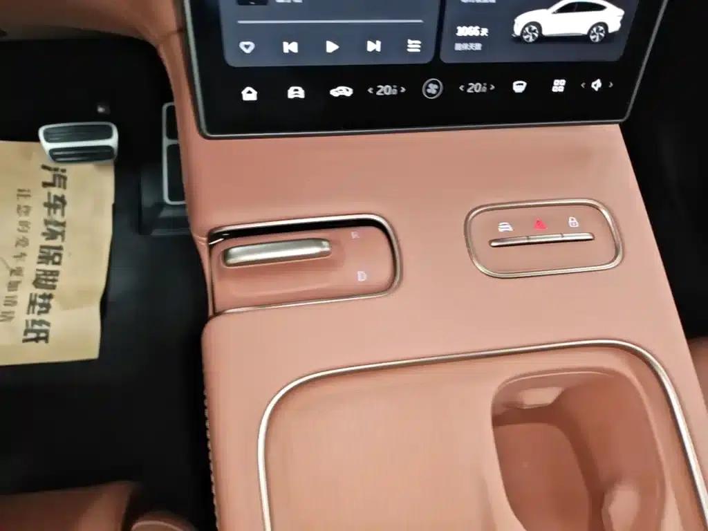 NIO EC7 2023 model 75kWh — миниатюра 14