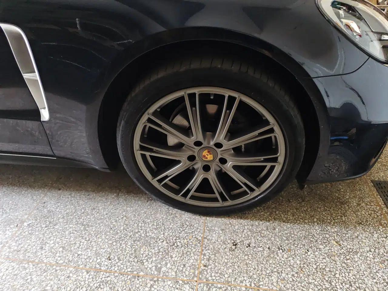 Porsche Panamera 2023 Panamera 4 Executive Long Wheelbase 2.9T — миниатюра 8
